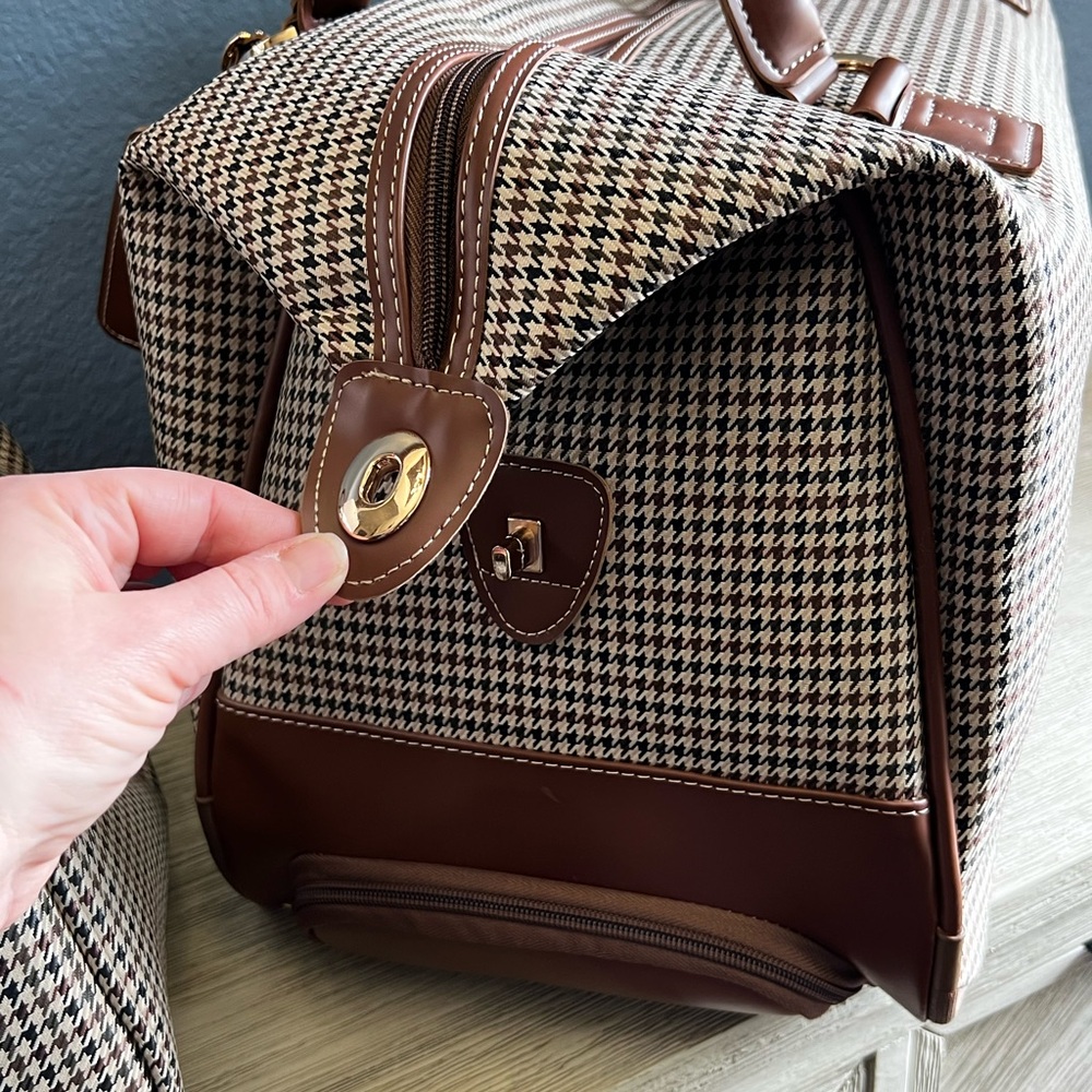 London Fog Brown Houndstooth Travel Bag Set - Picture 4 of 16